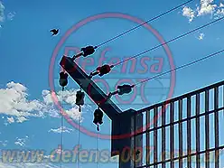 Instalación de cerco eléctrico sobre reja. Zona Florida.
