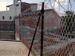 Instalación de concertina romboidal de 150 cm en terraza.